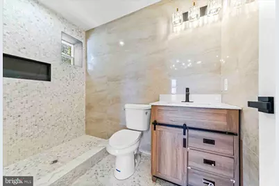 1090 Eddystone Avenue, Crum Lynne, PA 19022 - Photo 20