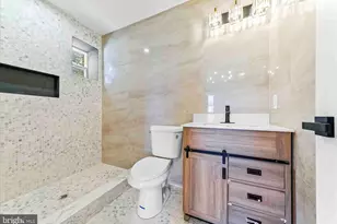 1090 Eddystone Ave, Crum Lynne, PA 19022 - Photo 20