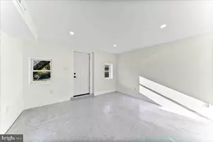 1090 Eddystone Ave, Crum Lynne, PA 19022 - Photo 26