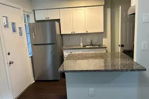 6643 Church Ln, Upper Darby, PA 19082 - Photo 4