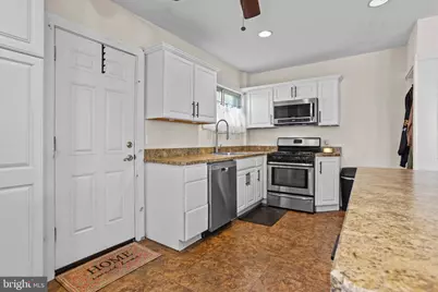 106 N Bonsall Avenue, Glenolden, PA 19036 - Photo 8