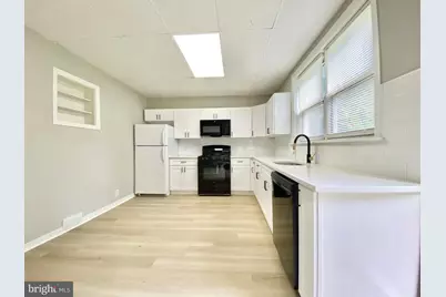 23 N Wycombe Avenue, Lansdowne, PA 19050 - Photo 1