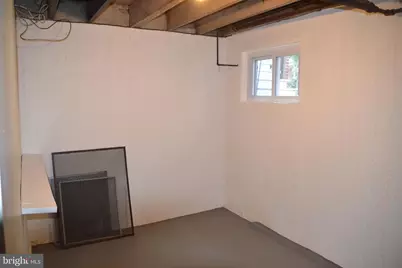 7042 Clinton Road, Upper Darby, PA 19082 - Photo 10