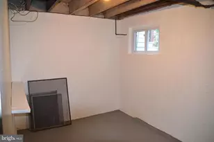 7042 Clinton Rd, Upper Darby, PA 19082 - Photo 10