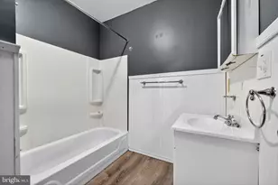 222 Market St, Marcus Hook, PA 19061 - Photo 24