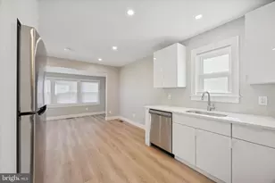 118 Bartram Ave, Essington, PA 19029 - Photo 6