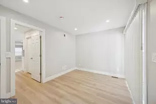 118 Bartram Ave, Essington, PA 19029 - Photo 12