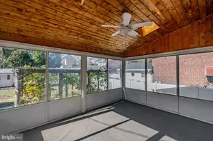 148 Meadowbrook Ave, Upper Darby, PA 19082 - Photo 16