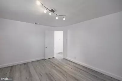 148 Meadowbrook Avenue, Upper Darby, PA 19082 - Photo 28