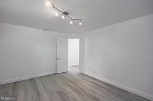 148 Meadowbrook Ave, Upper Darby, PA 19082 - Photo 28