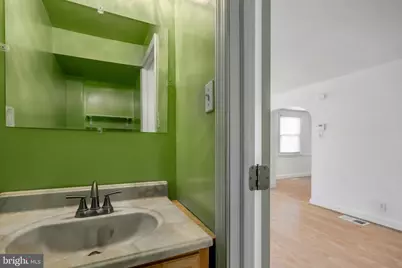 148 Meadowbrook Avenue, Upper Darby, PA 19082 - Photo 14