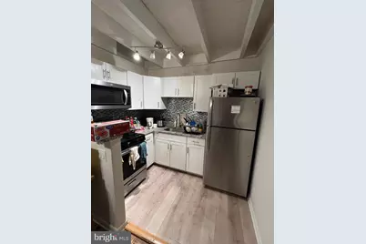 100 E Glenolden Avenue #E-12, Glenolden, PA 19036 - Photo 4