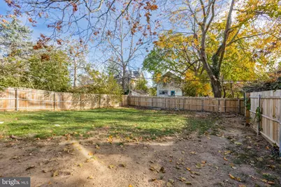 11 S Cedar Lane, Upper Darby, PA 19082 - Photo 2