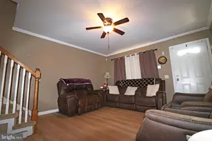 802 E 9th St, Chester, PA 19013 - Photo 18