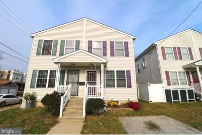802 E 9th Street, Chester, PA 19013 - Photo 1