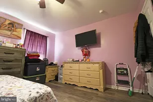 802 E 9th St, Chester, PA 19013 - Photo 40