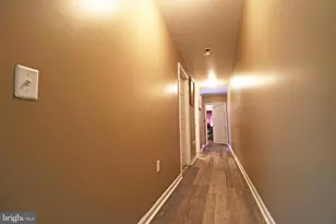 802 E 9th St, Chester, PA 19013 - Photo 34