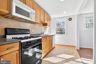 1062 Taylor Dr, Folcroft, PA 19032 - Photo 18