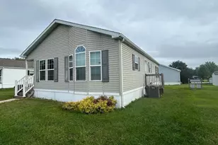 312 Winterset Rd, Garnet Valley, PA 19060 - Photo 4