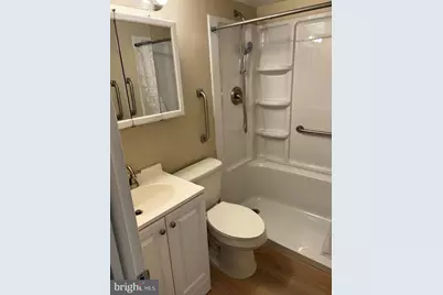 4701 Pennell Road #J-11, Aston, PA 19014 - Photo 10