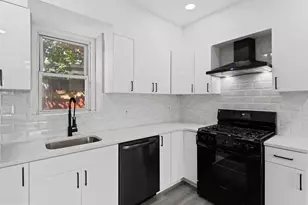 9 N Front St, Darby, PA 19023 - Photo 2