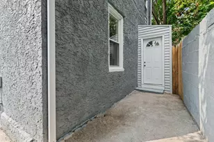 9 N Front St, Darby, PA 19023 - Photo 24