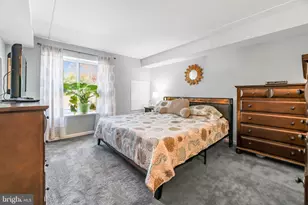 5200 Hilltop Dr, Brookhaven, PA 19015 - Photo 14