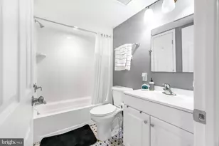 5200 Hilltop Dr, Brookhaven, PA 19015 - Photo 12