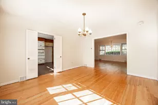 11 Ivy Ln, Glen Mills, PA 19342 - Photo 6