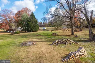 11 Ivy Ln, Glen Mills, PA 19342 - Photo 22