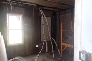 1402 W 3rd St, Chester, PA 19013 - Photo 8