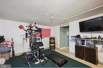 153 Ervin, Marcus Hook, PA 19061 - Photo 12