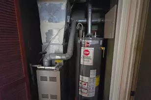 2434 Green St, Chester, PA 19013 - Photo 10