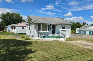 2434 Green St, Chester, PA 19013 - Photo 2