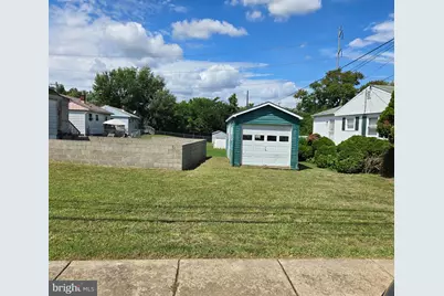 2434 Green Street, Chester, PA 19013 - Photo 4