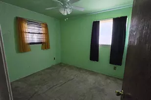 2434 Green St, Chester, PA 19013 - Photo 12