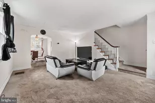 921 Pitman Ave, Darby, PA 19023 - Photo 2