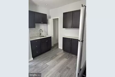 207 Carre Avenue, Essington, PA 19029 - Photo 6