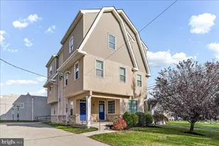 1901 Pennview Rd, Havertown, PA 19083 - Photo 1