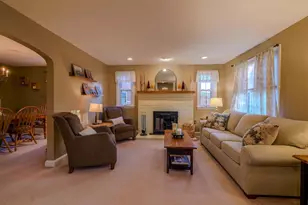 921 Addingham Ave, Drexel Hill, PA 19026 - Photo 14