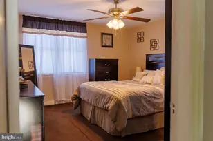 1024 Oakwood Dr, Glenolden, PA 19036 - Photo 12