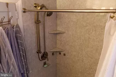 1024 Oakwood Drive, Glenolden, PA 19036 - Photo 18