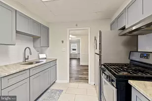 7229 Clinton Rd, Upper Darby, PA 19082 - Photo 10