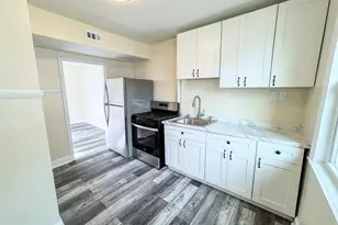 703 Dover Ct, Wallingford, PA 19086 - Photo 2