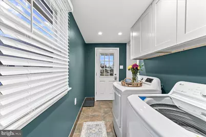 2330 Poe Road, Secane, PA 19018 - Photo 20