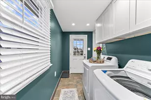 2330 Poe Rd, Secane, PA 19018 - Photo 20