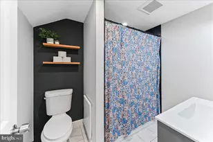 2330 Poe Rd, Secane, PA 19018 - Photo 26