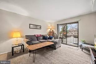 338B Saybrook Ln, Wallingford, PA 19086 - Photo 4