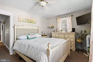 317 N Llanwellyn Ave, Glenolden, PA 19036 - Photo 18