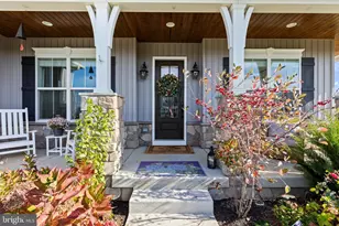 402 Barrows Sheef, Newtown Square, PA 19073 - Photo 6